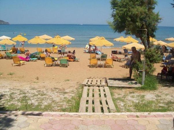 Kato Stalos Beach מראה חיצוני תמונה